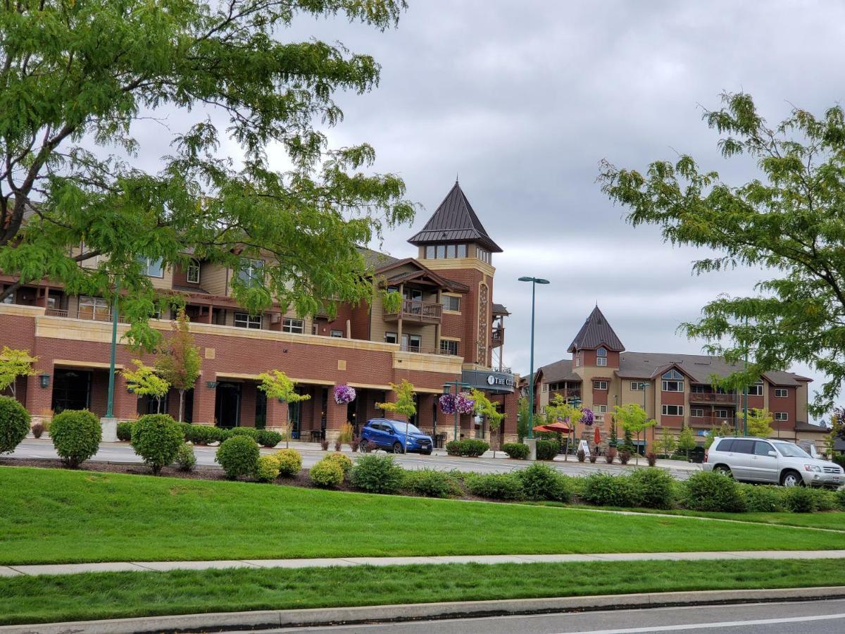 Huetter Lane Hotel Exterior photo